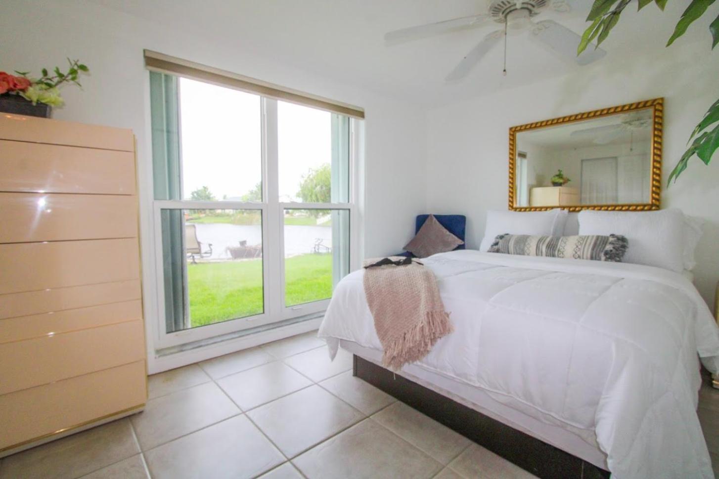 Near Clearwater And Tarpon Spring With Water View Lejlighed Holiday Eksteriør billede